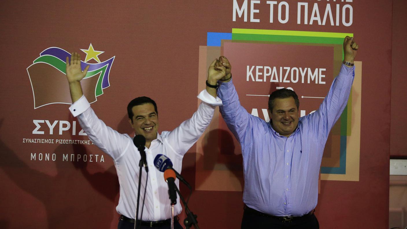 Alexis Tsipras con Panos Kammenos, leader dei nazionalisti di ANEL