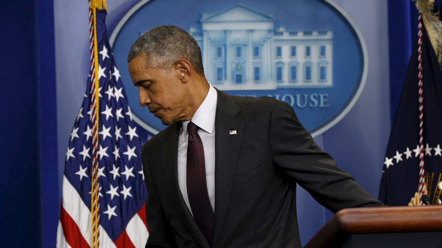 Obama: "Siamo l'unico paese dove queste stragi sono routine"