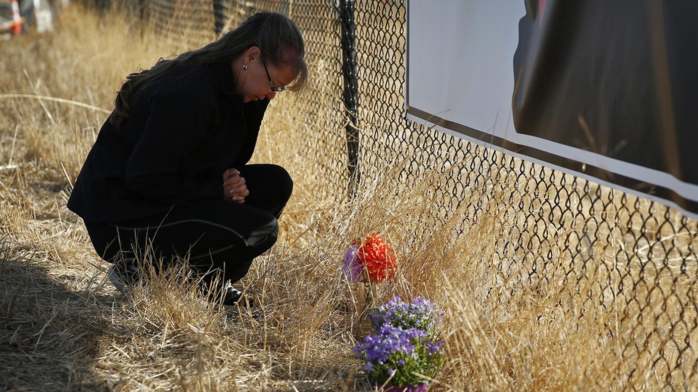Il dolore di uno dei sopravissuti alla strage nell'Oregon