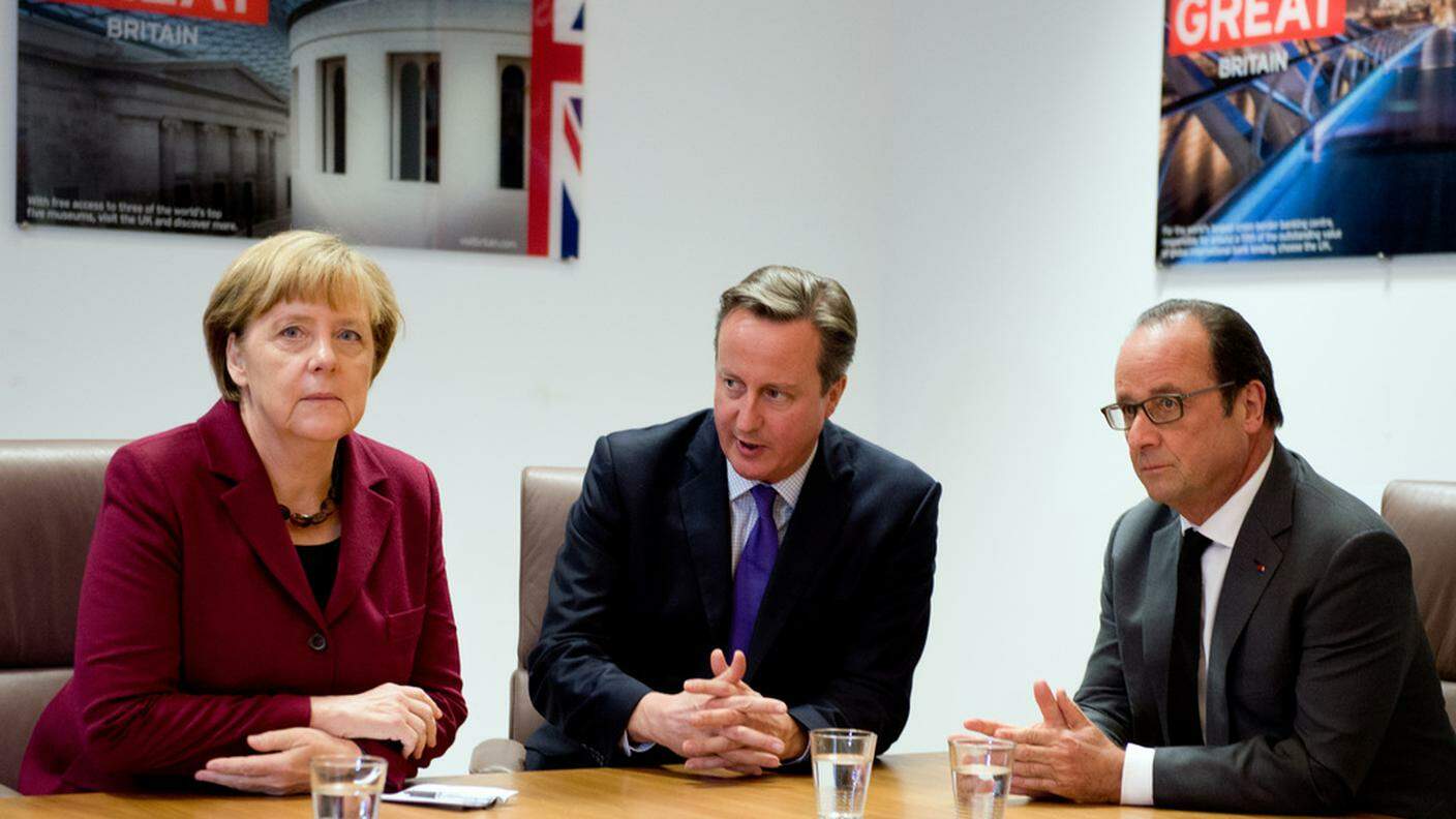 Cameron al vertice UE sulla migrazione con Merkel e Hollande