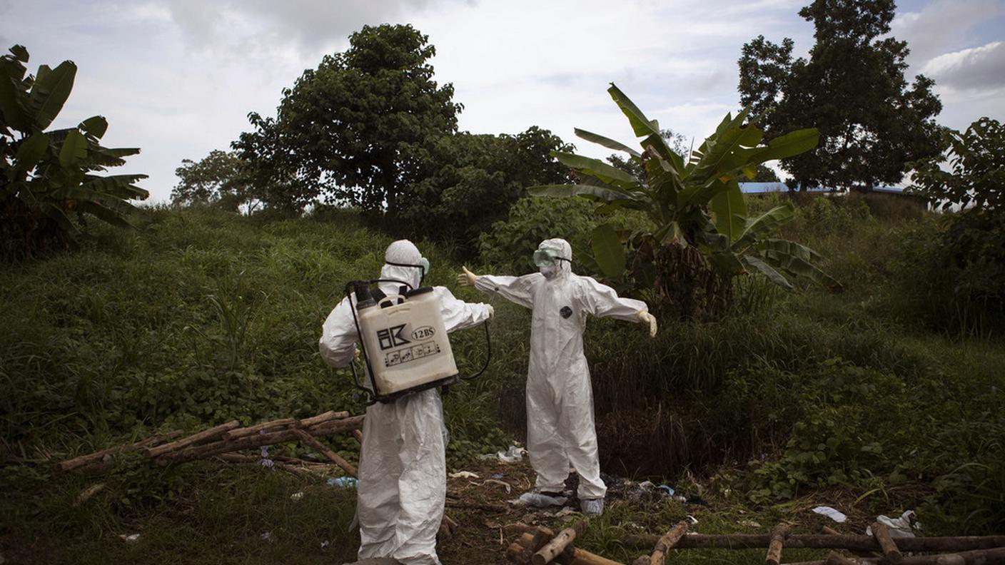 Dall'inizio dell'epidemia la febbre emorragica ha ucciso più di 11mila persone 