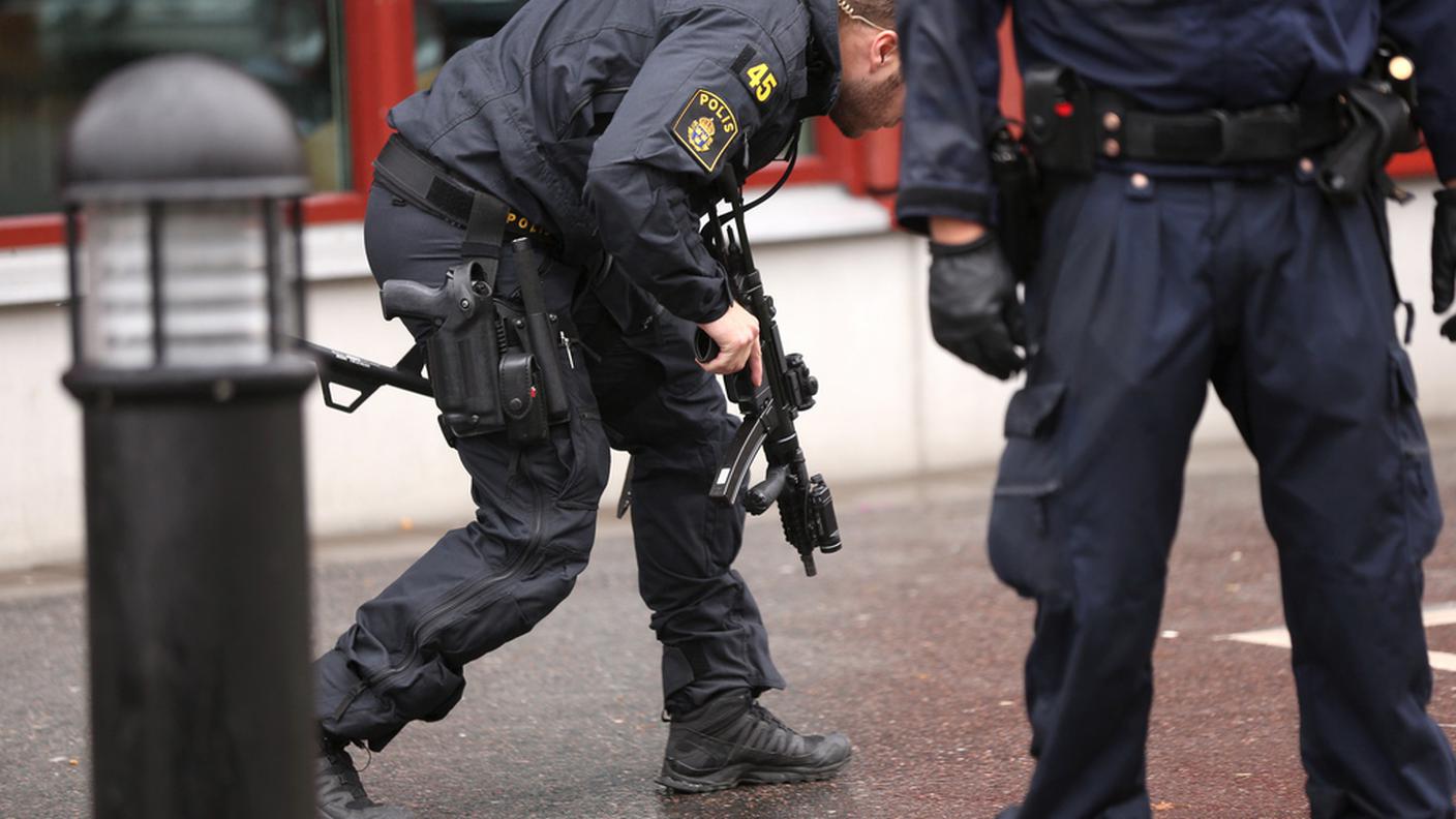 Polizia presente in forze