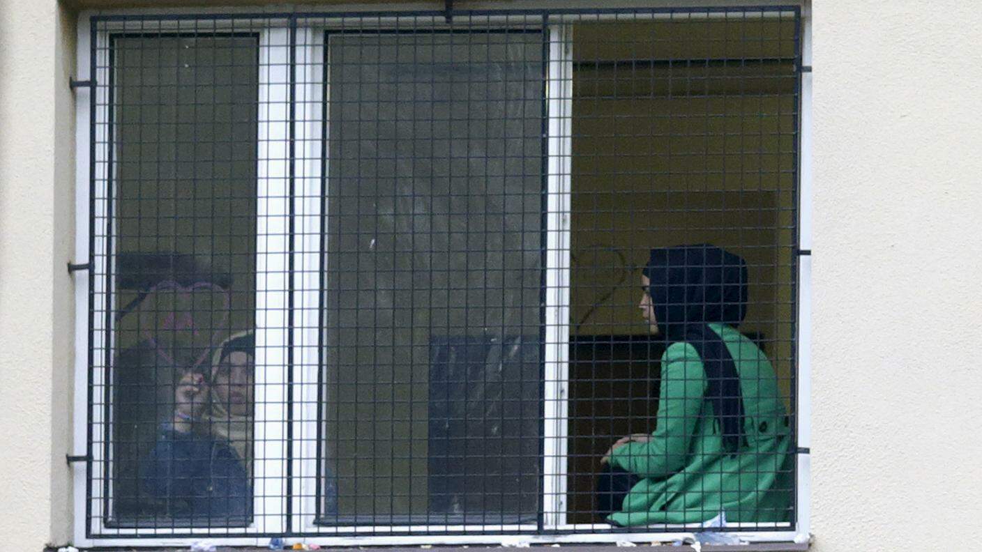 Giovani migranti nel centro di detenzione di Bela-Jezova