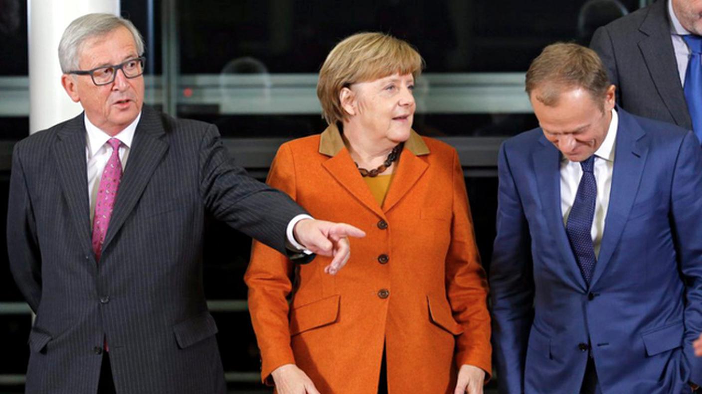 Jean-Claude Juncker, Angela Merkel e Donald Tusk