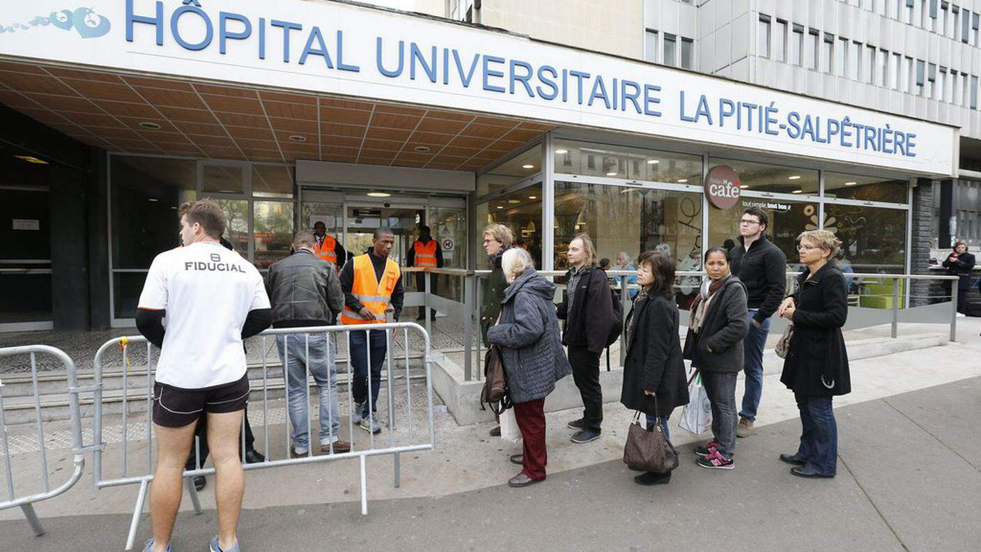 Molti dei feriti sono ancora ricoverati negli ospedali parigini