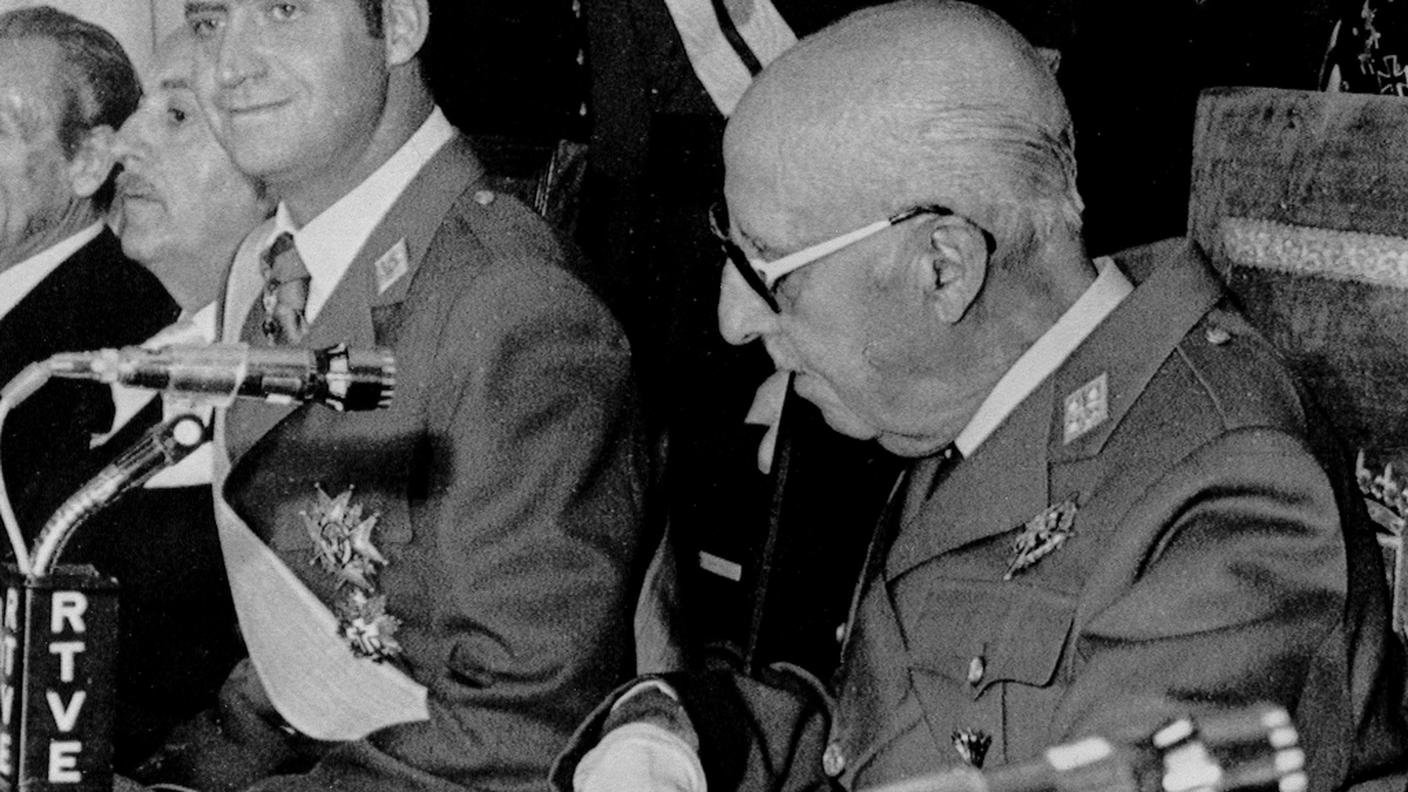 Juan Carlos e Francisco Franco, nell'ottobre del 1975