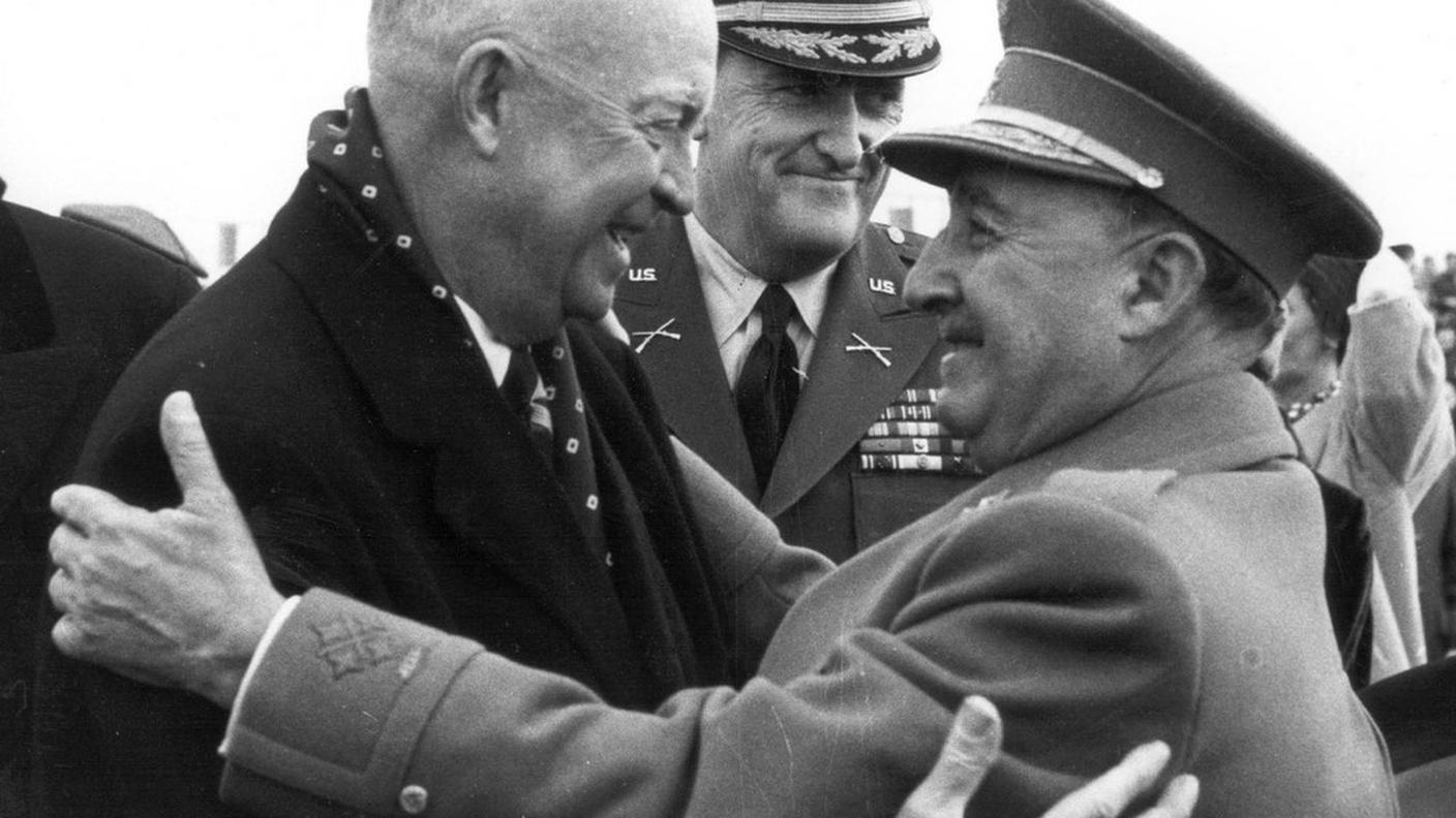 L'abbraccio con Eisenhower nel 1959