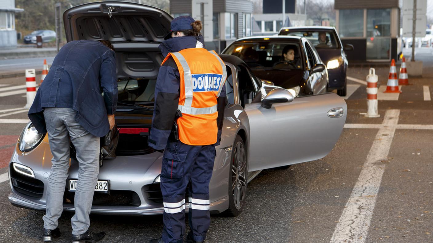 Frontiere sempre più controllate anche per i cittadini UE