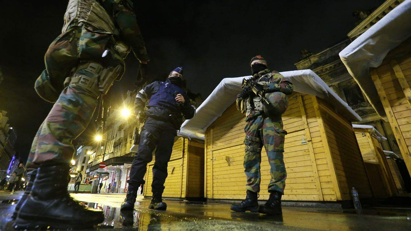 Soldati di pattuglia nel centro della capitale belga