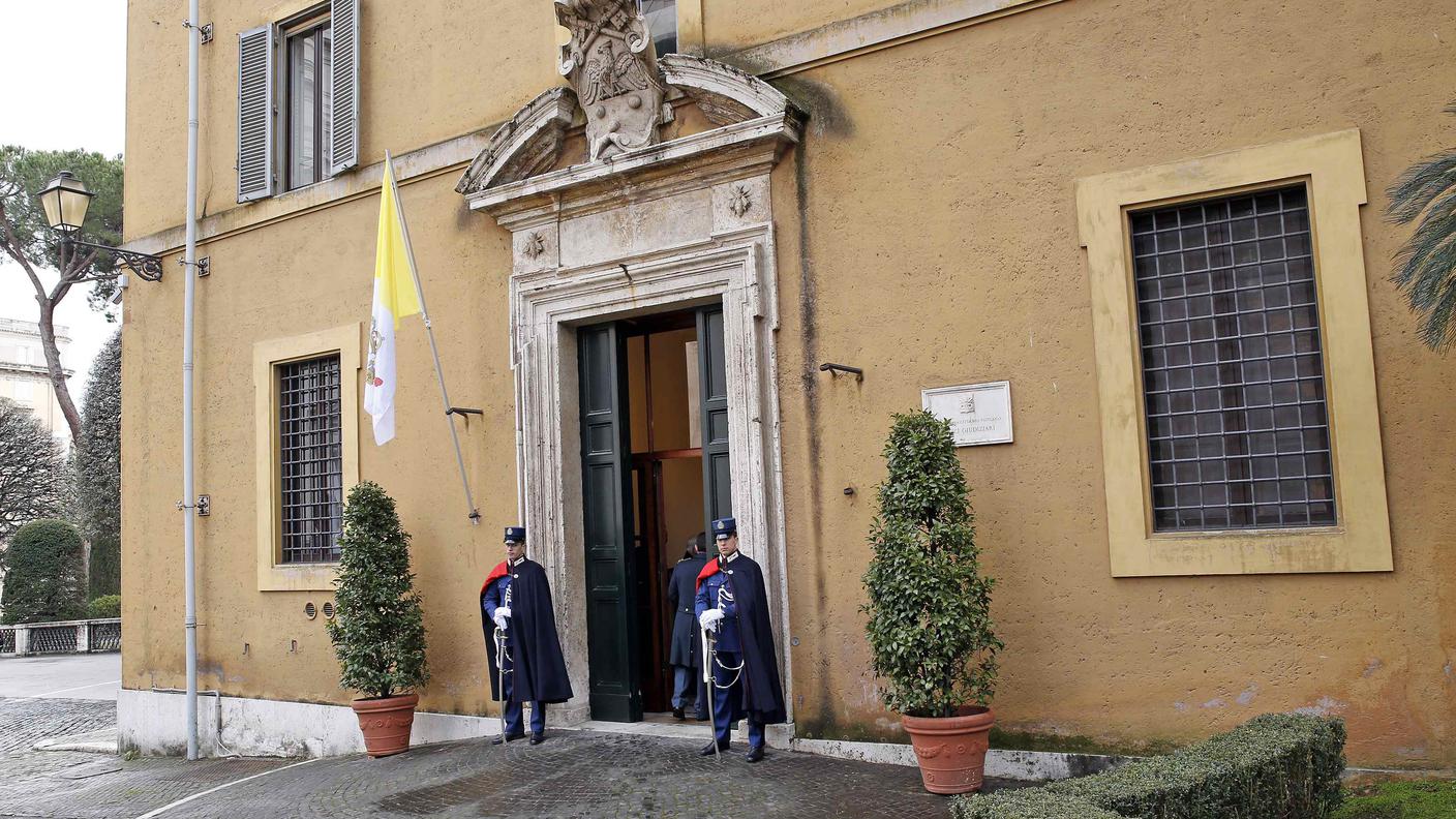 L'ingresso del Tribunale vaticano presso la Santa Sede