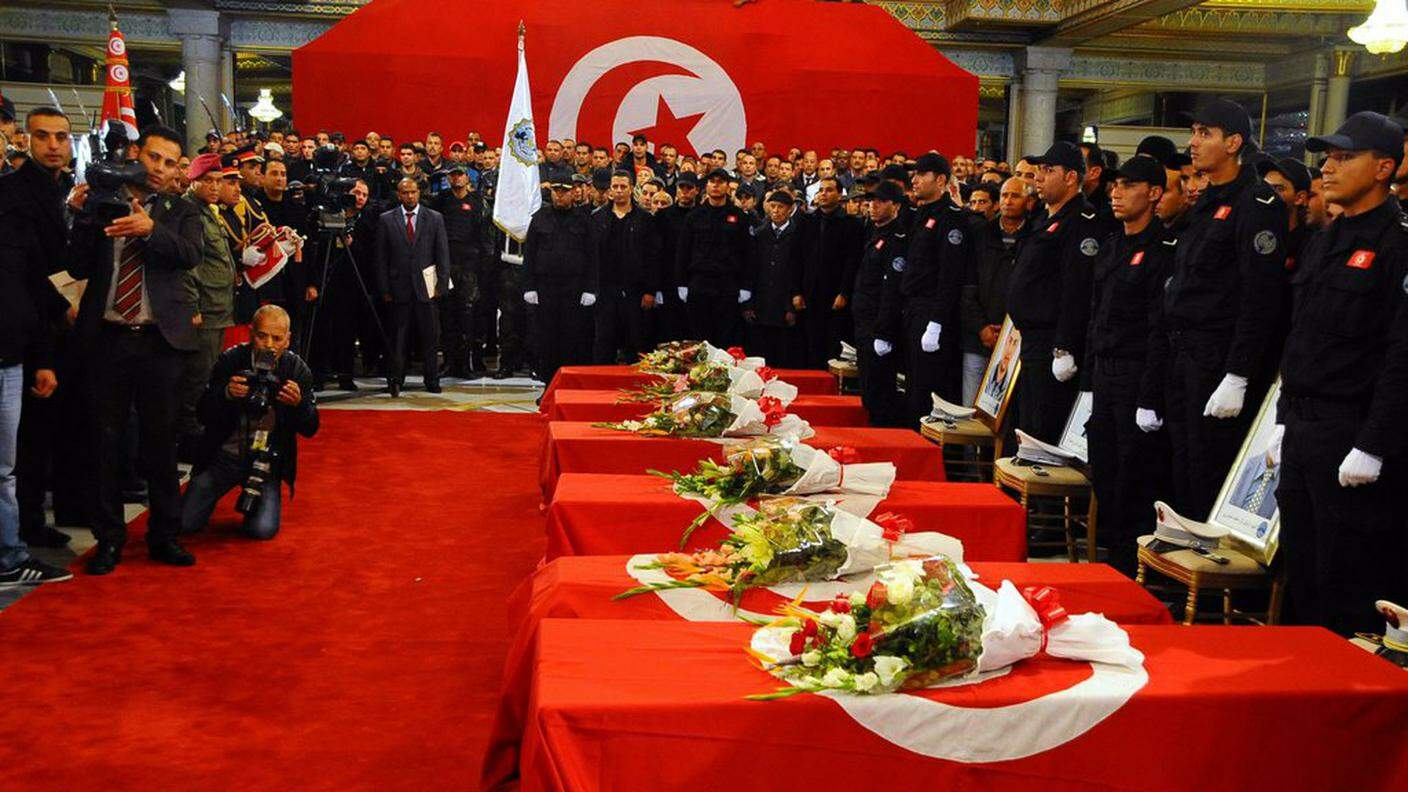 I funerali delle vittime morte nell'attentato di martedì
