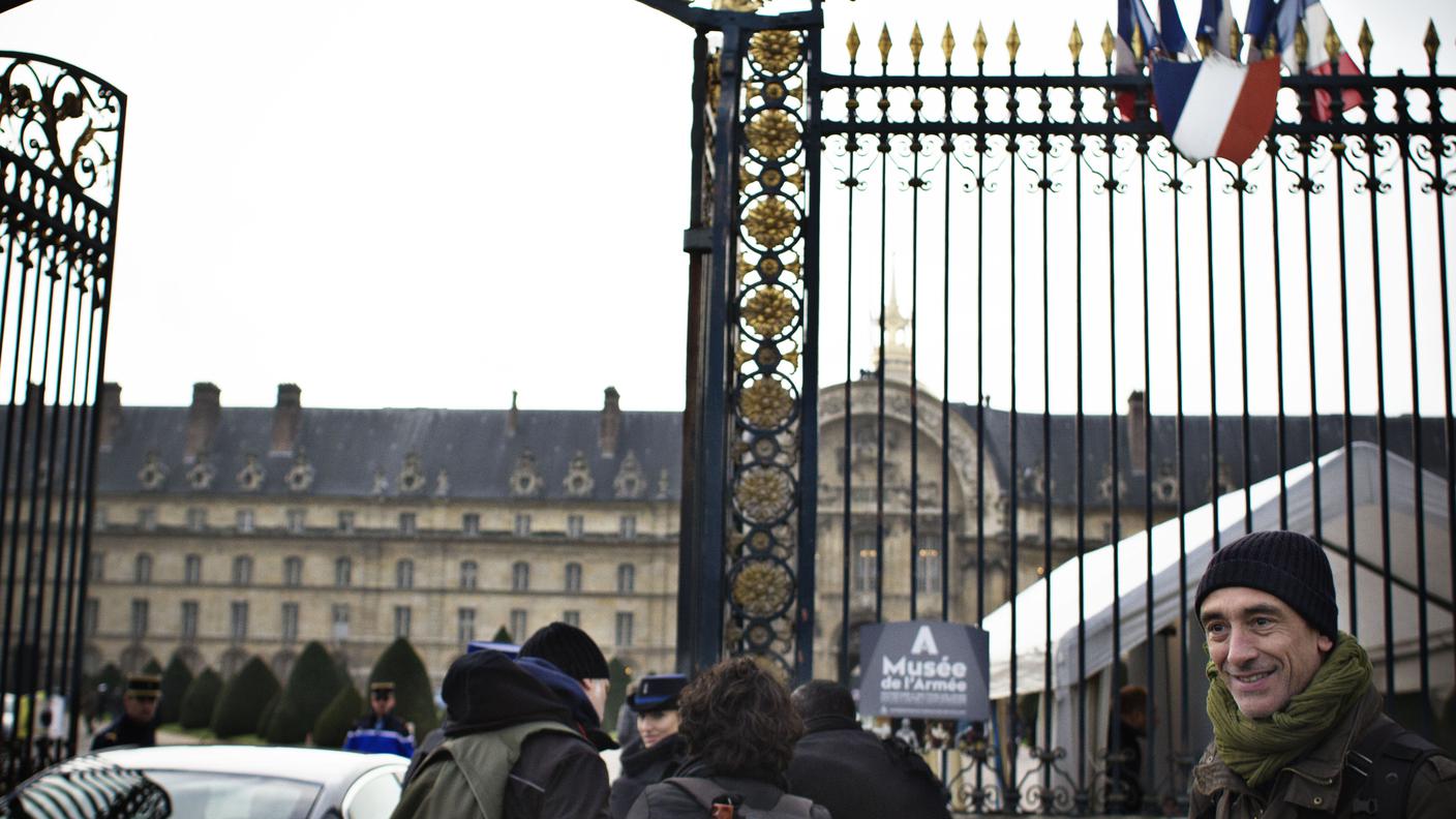 Parigi, due settimane dopo