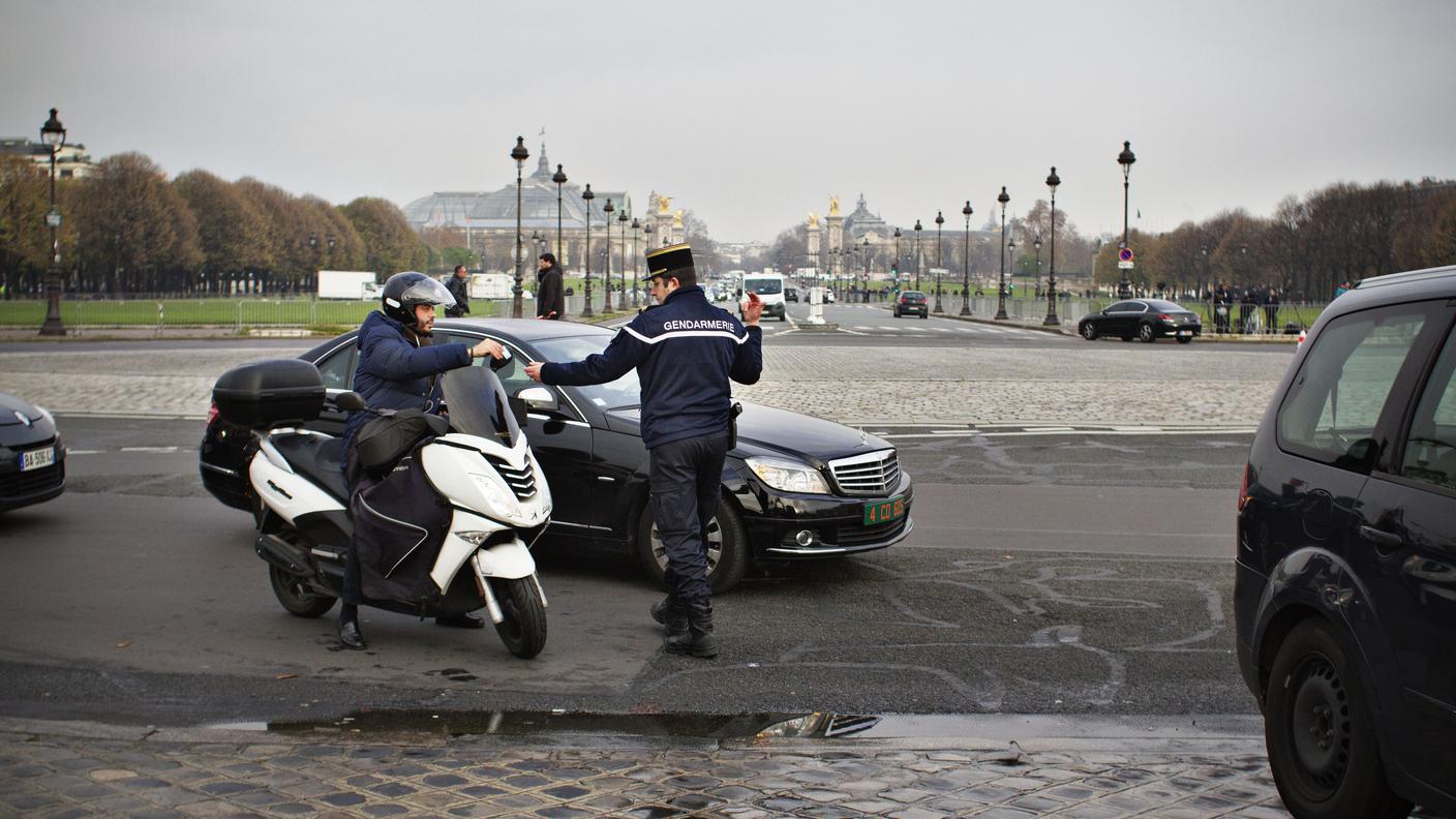 Parigi, due settimane dopo