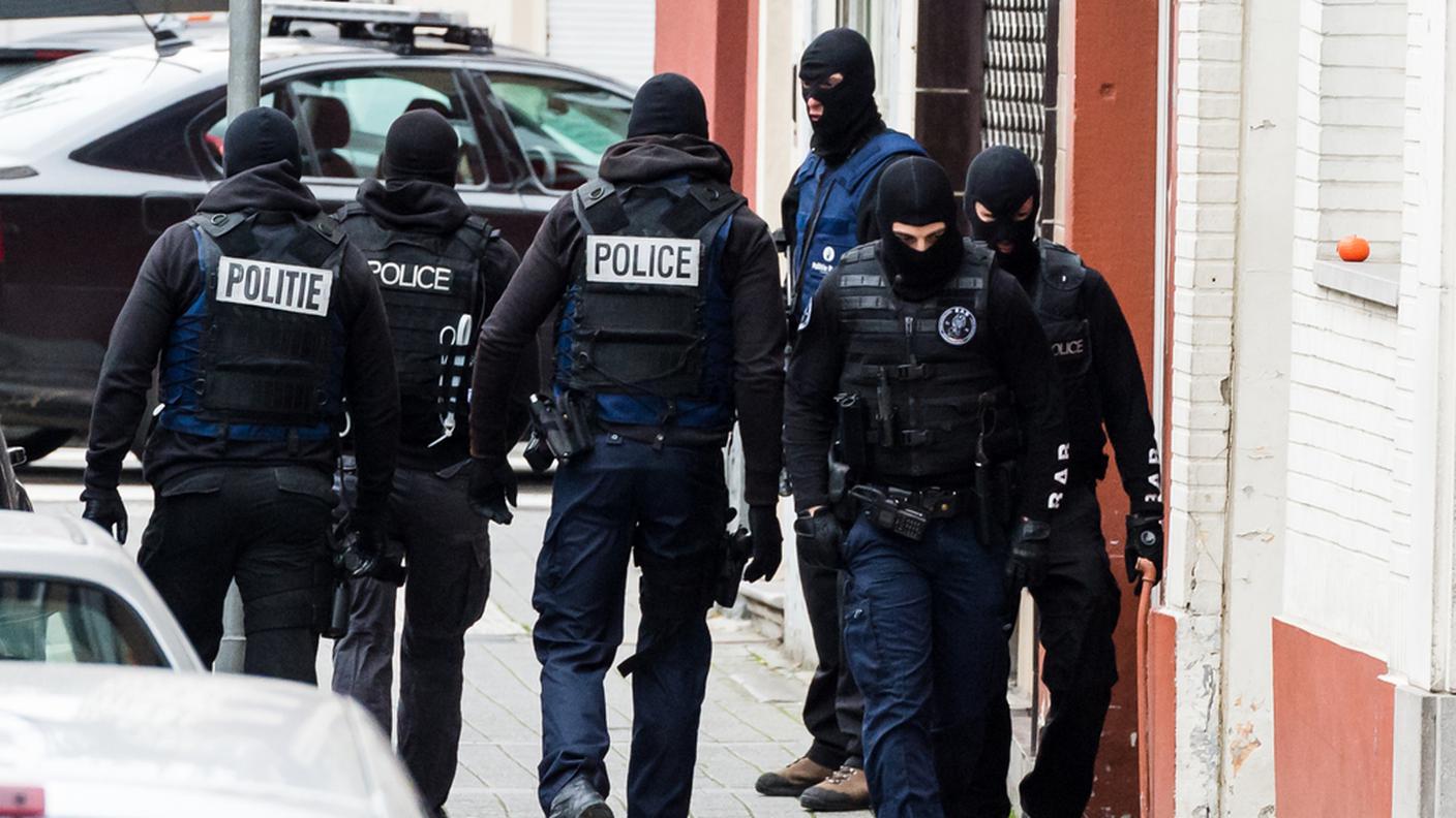Forze speciali a Molenbeek