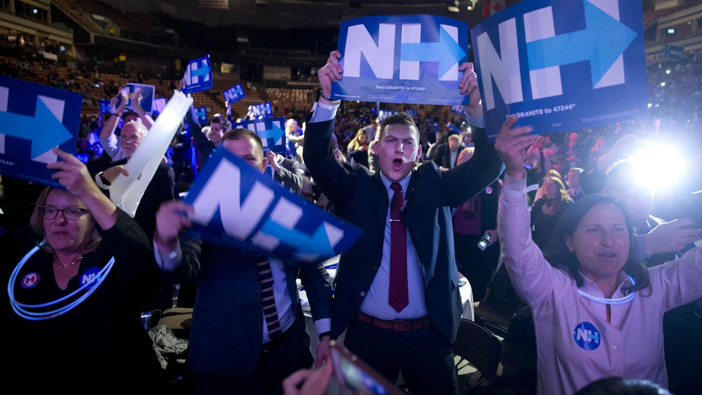 Non mancano, nello New Hampshire (NH), i fans di Hillary (Clinton)