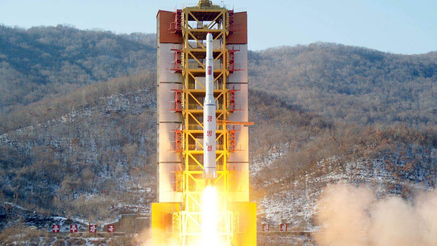 Il lancio del missile di domenica della Corea del Nord
