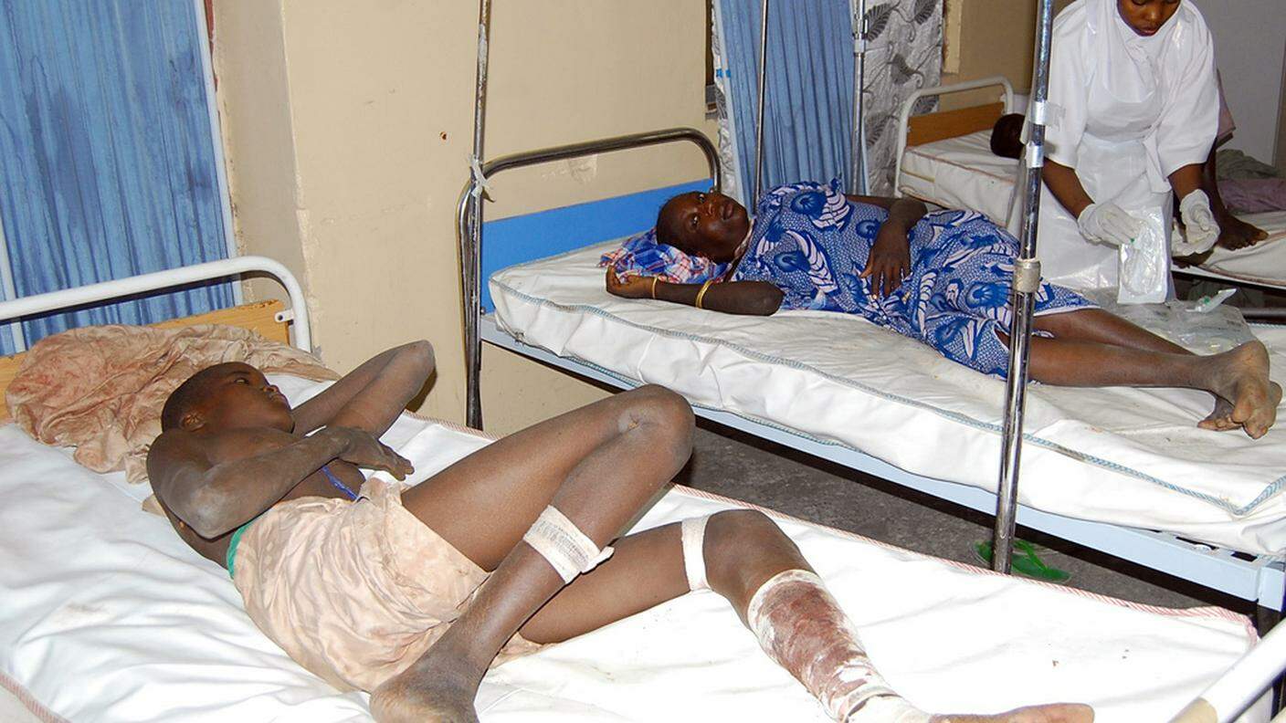 Alcuni ragazzi feriti e ricoverati in una struttura medica della regione