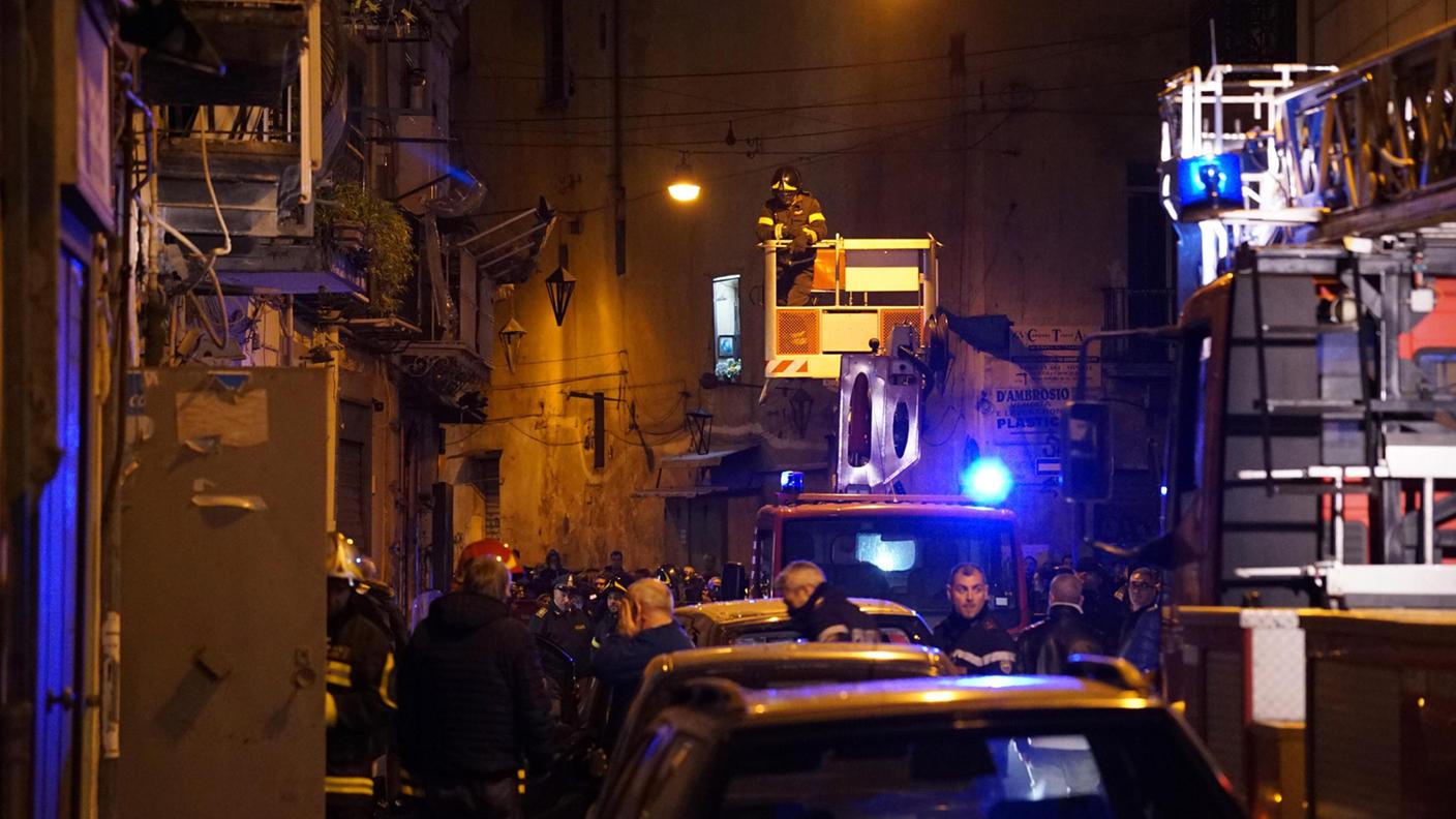 Soccorritori al lavoro