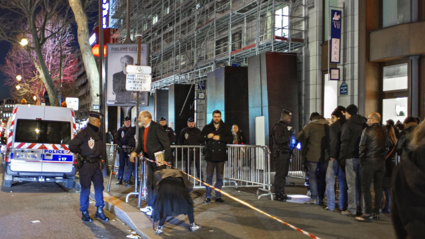 Rock, birra e tanta polizia