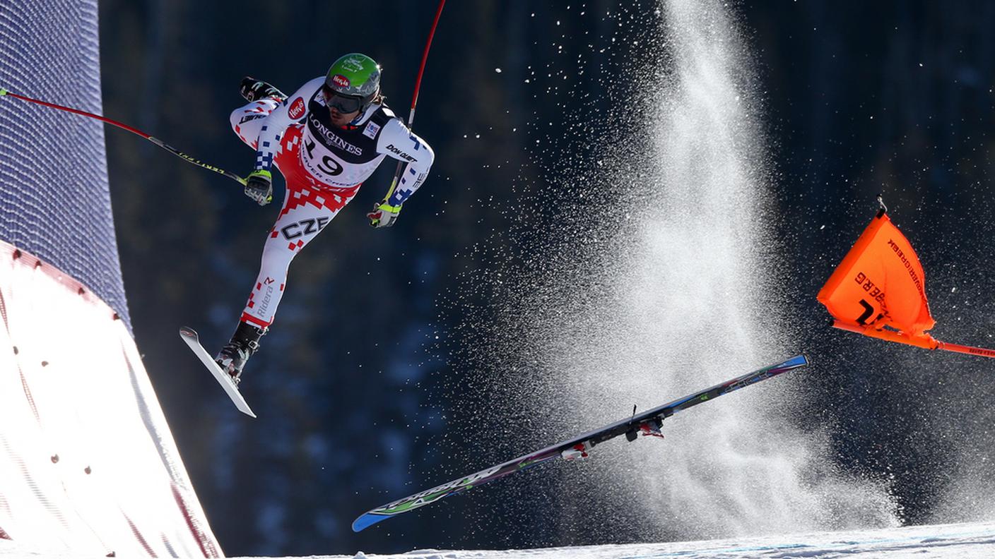 La caduta di Ondrej Bank ai Mondiali di sci, primo posto nella categoria sport. La foto è di Christian Walgram