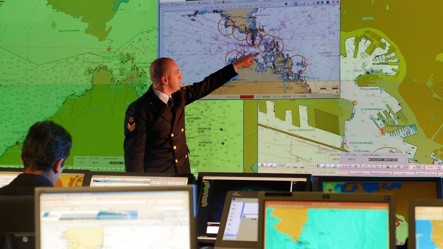 La sorveglianza su quanto succede nel Mediterraneo è costante
