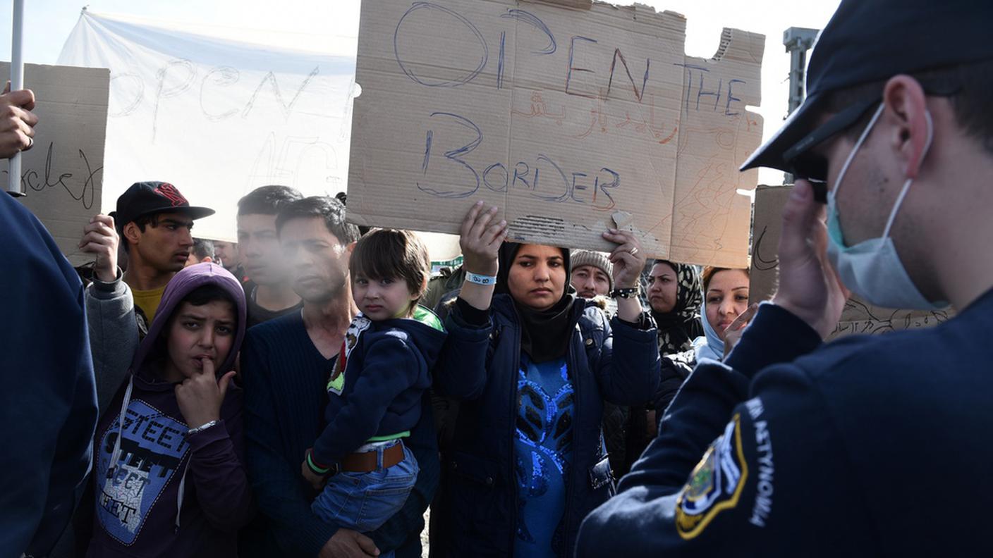 La situazione alla frontiera rischia di diventare ingestibile, secondo MSF