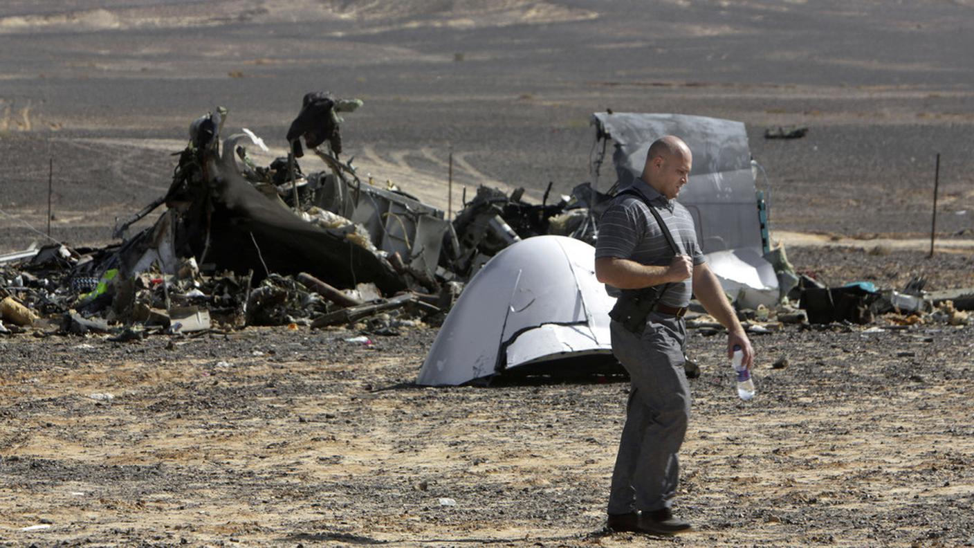 I resti dell'aereo decollato da Sharm el Sheikh