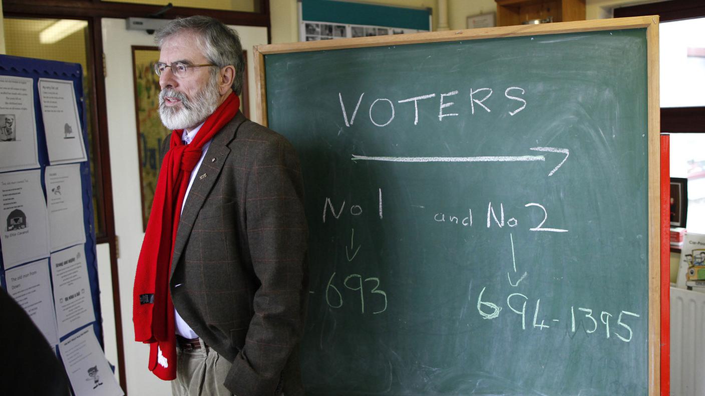 Gerry Adams dello Sinn Fein, fra i vincitori della consultazione