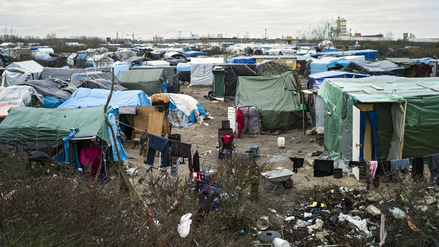 Si stima siano 4'000 le persone accampate nella tendopoli