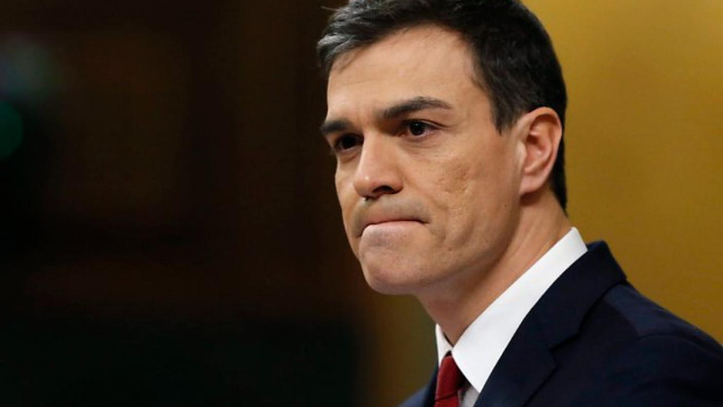 Un perplesso Pedro Sanchez