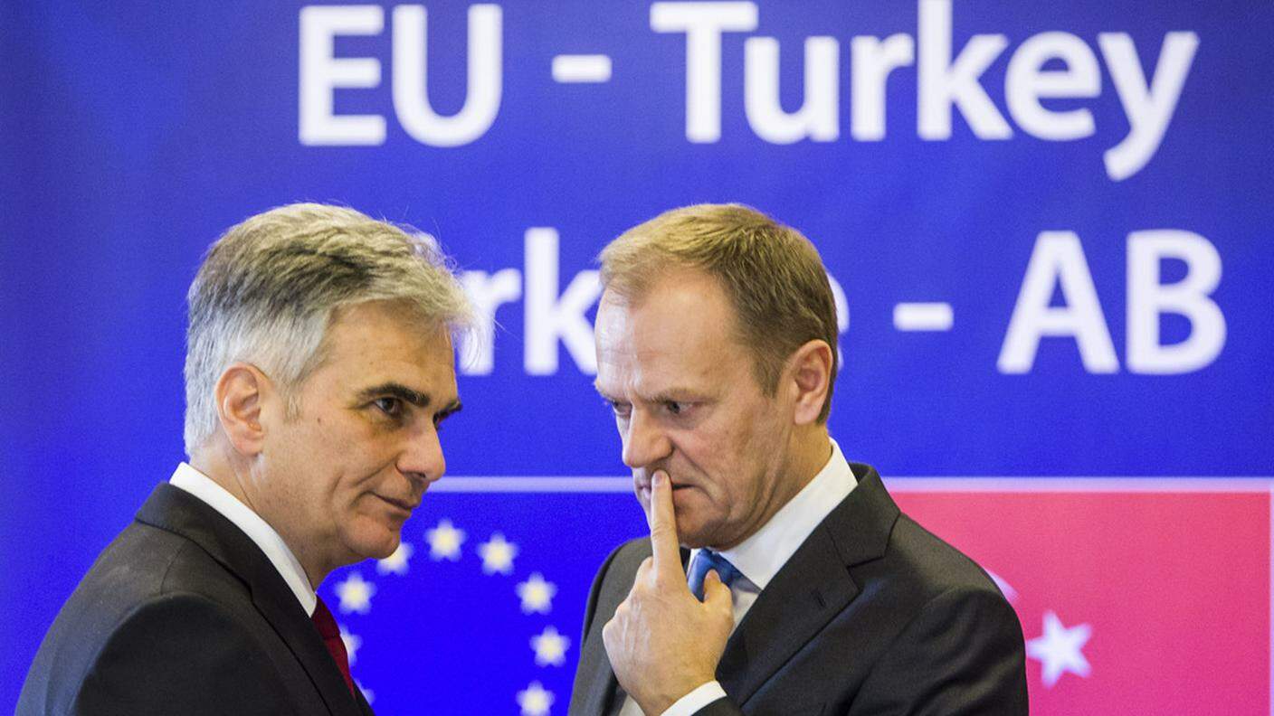 Il cancelliere autriaco Faymann e il presidente del Consiglio europeo Tusk