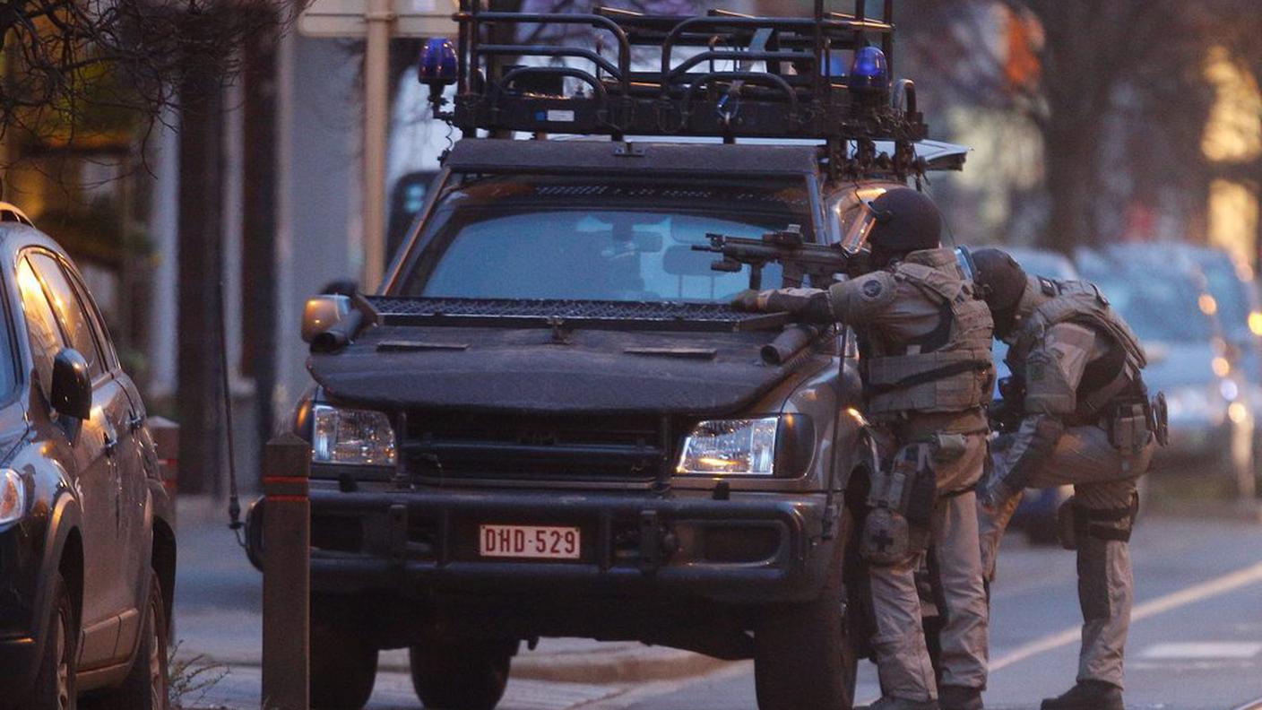 Azione antiterroristica ancora in corso a tarda sera