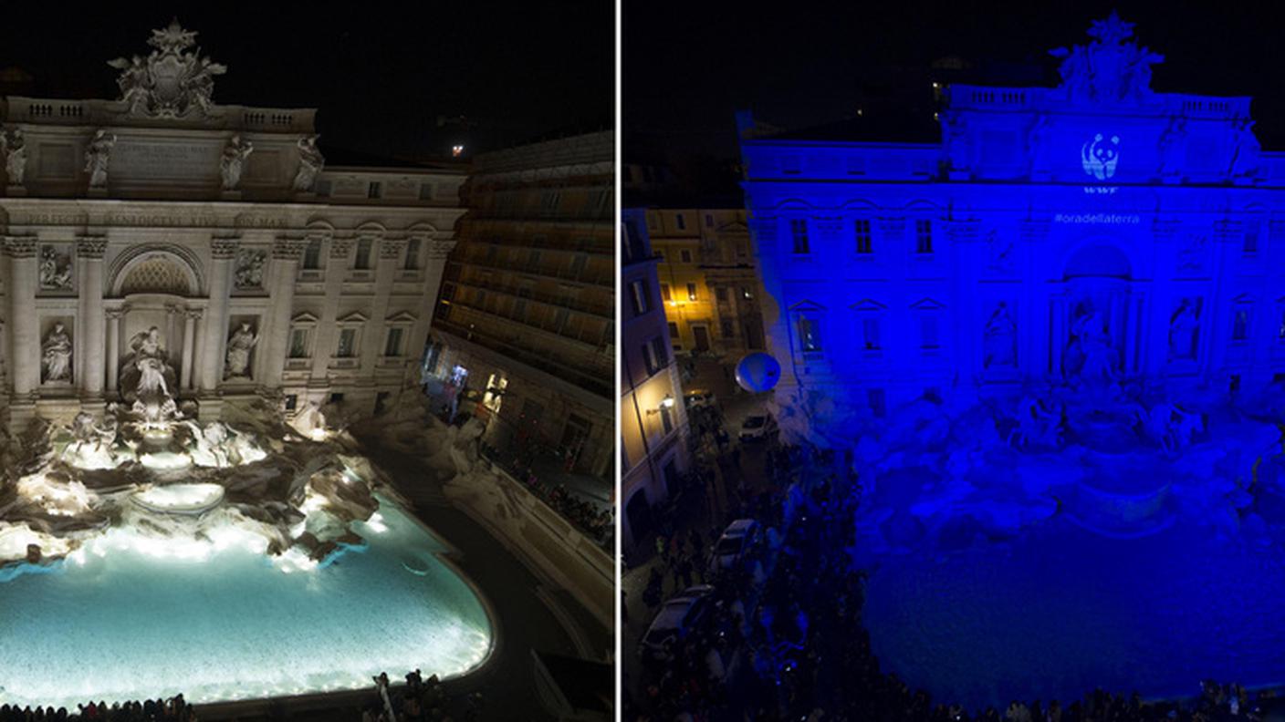 La fontana di Trevi, Roma