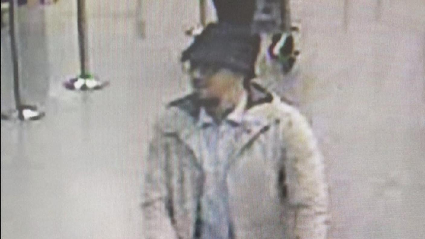 L'uomo con il cappello era ricercato da martedi 22 marzo