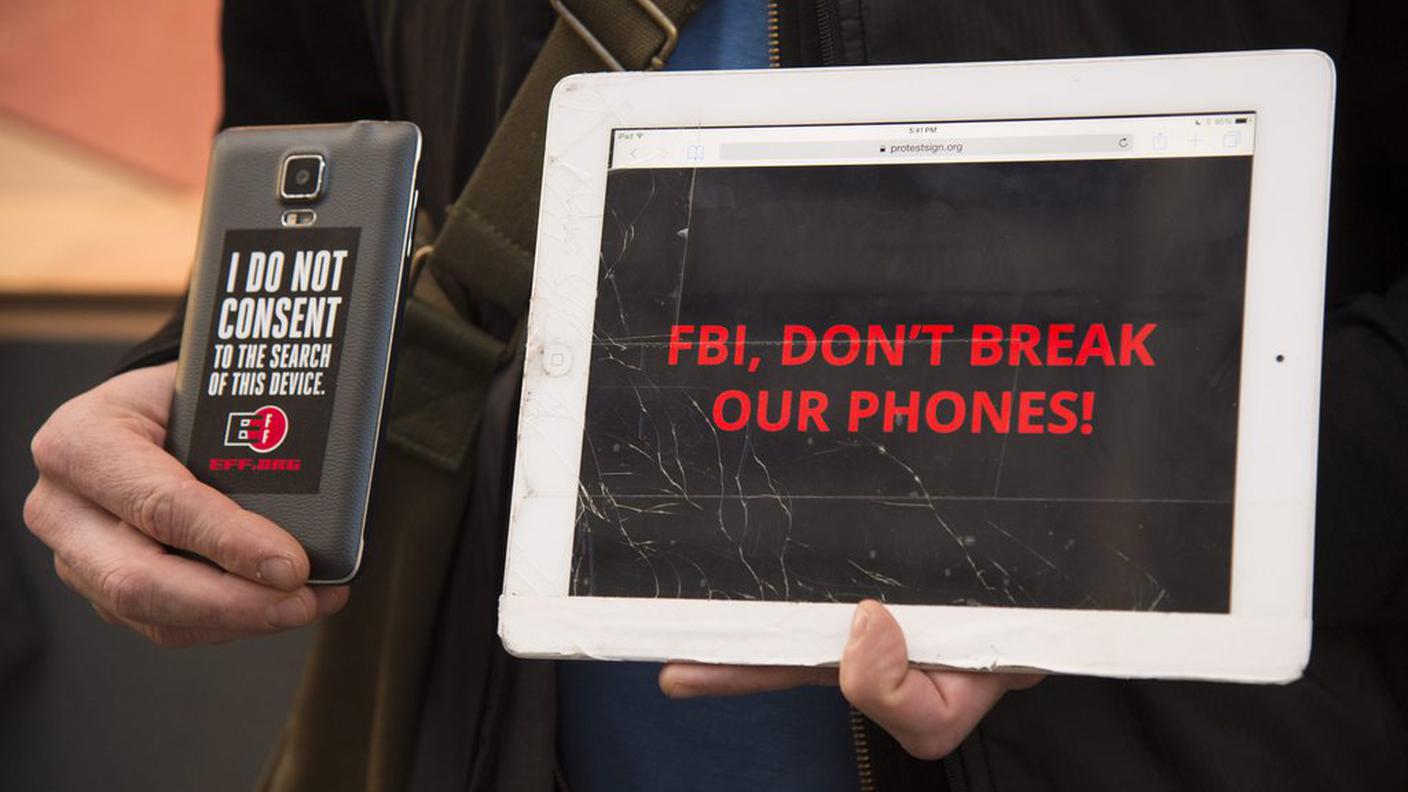 L'FBI ce l'ha fatta, nonostante la speranza espressa da molti preoccupati per la propria privacy