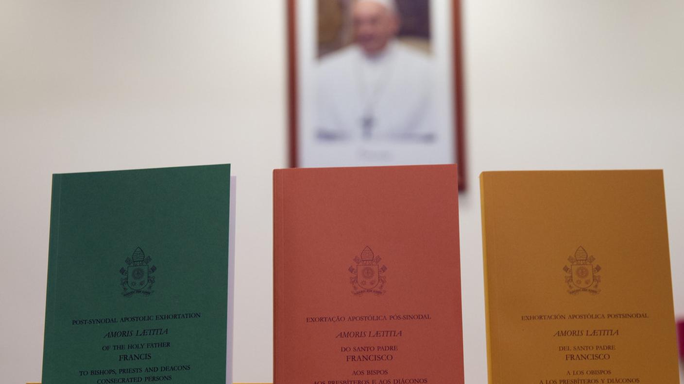 "Amoris Laetitia" ha 264 pagine in 9 capitoli