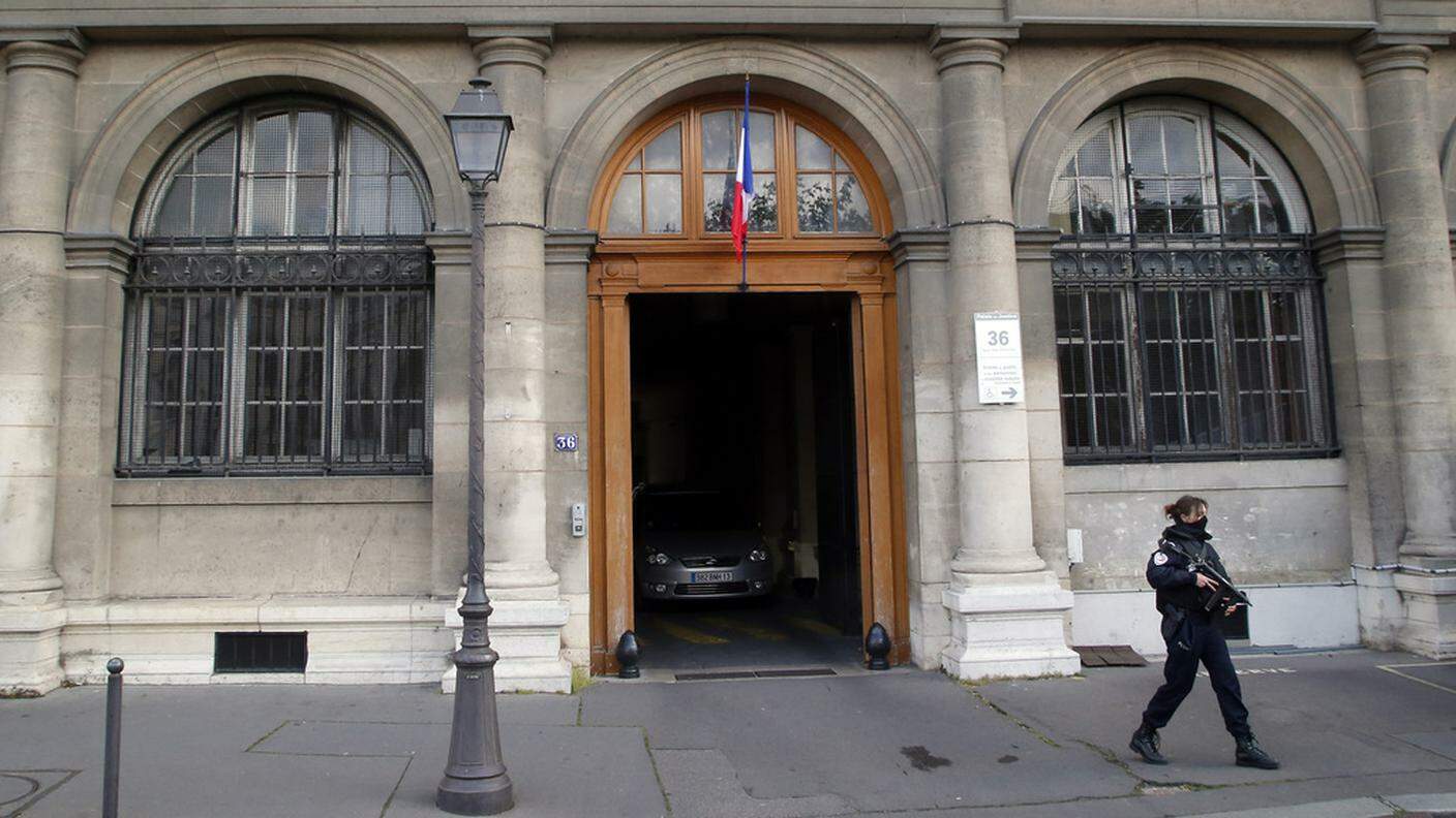 La sede del palazzo di giustizia a Parigi