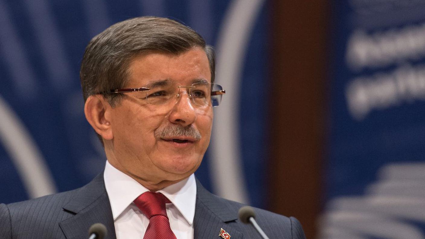 Davutoglu ha garantito fedeltà a Erdogan