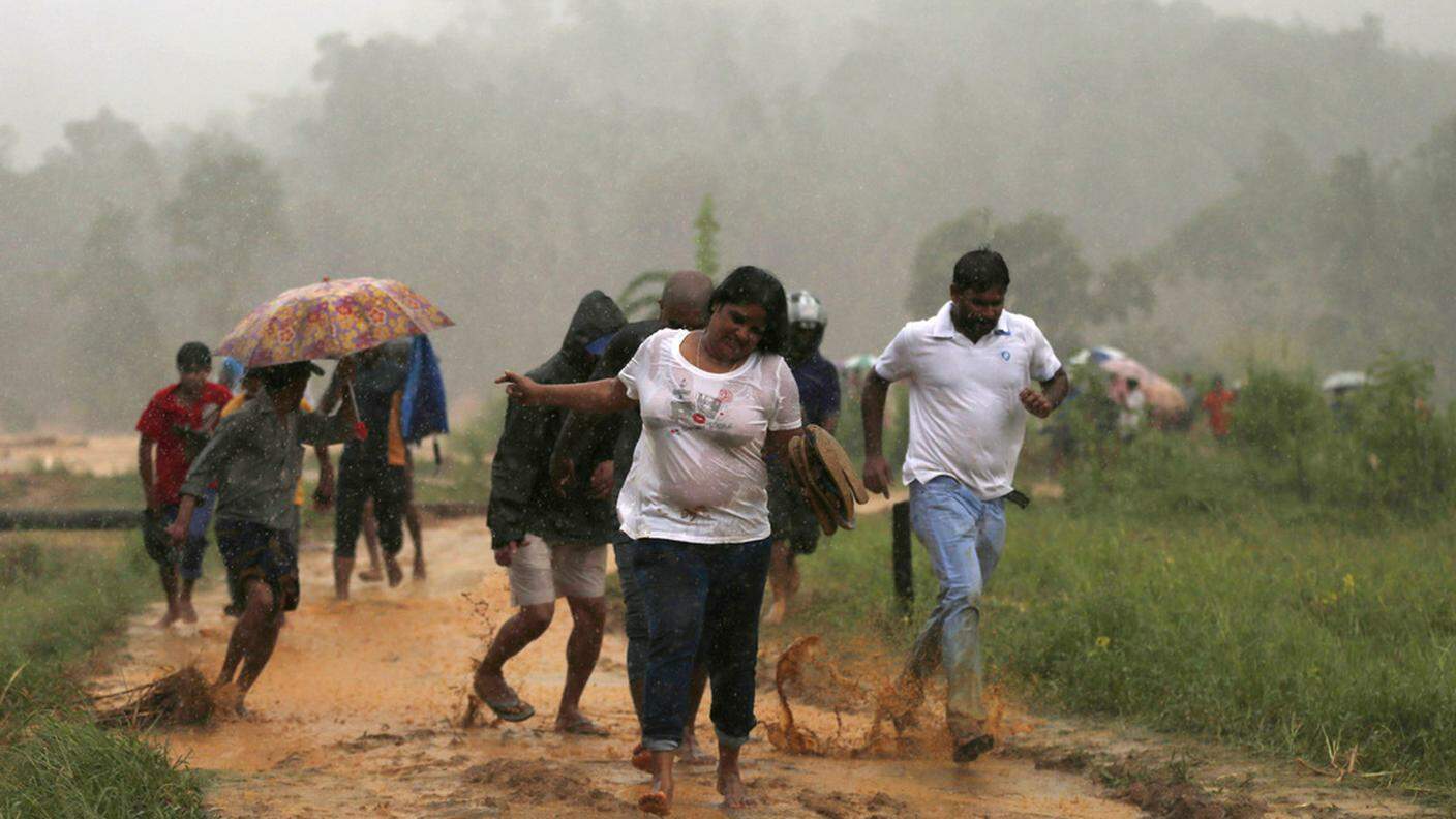 Piogge e frane in Sri Lanka