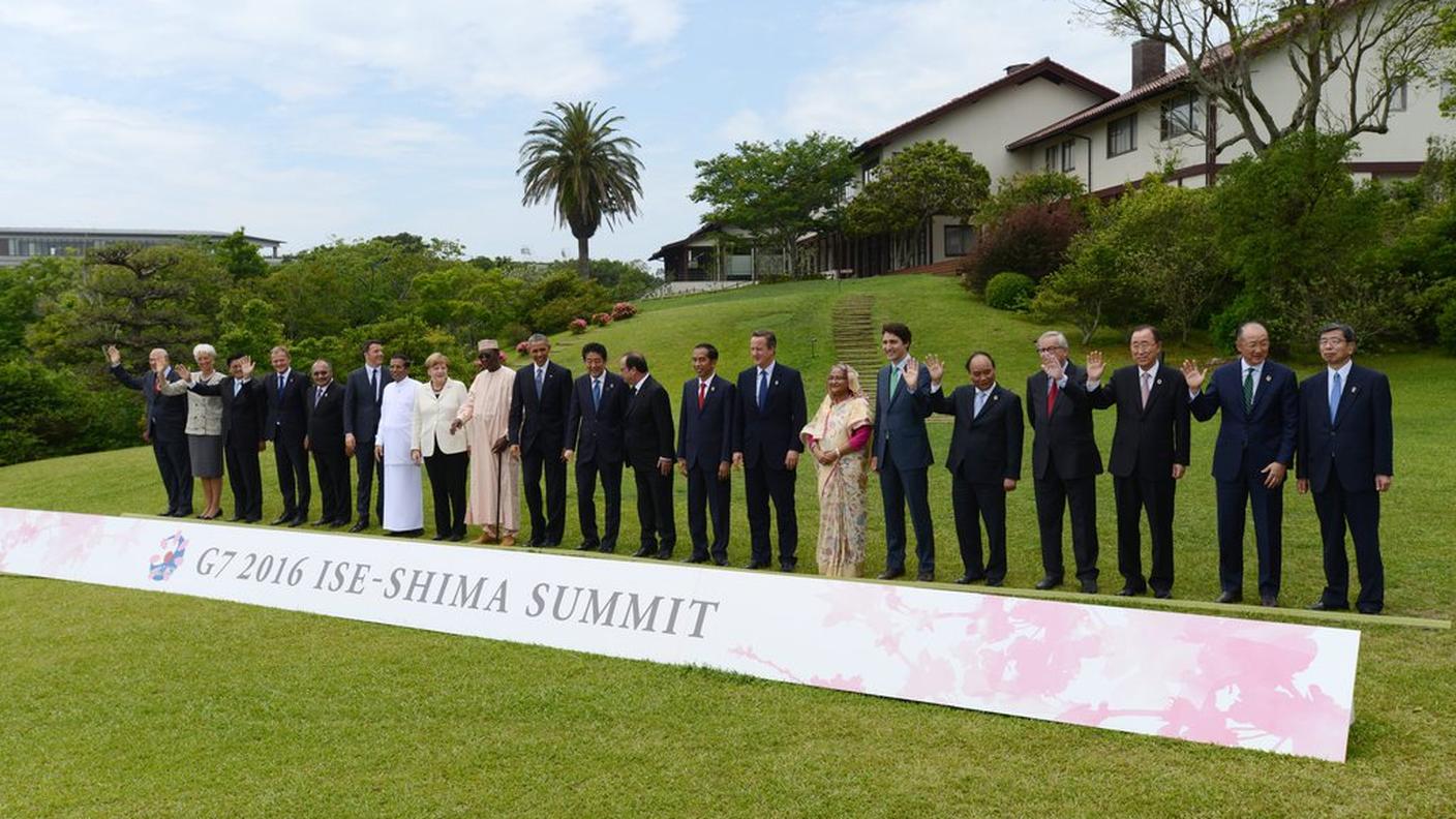 I leader mondiali riuniti per la foto di gruppo 