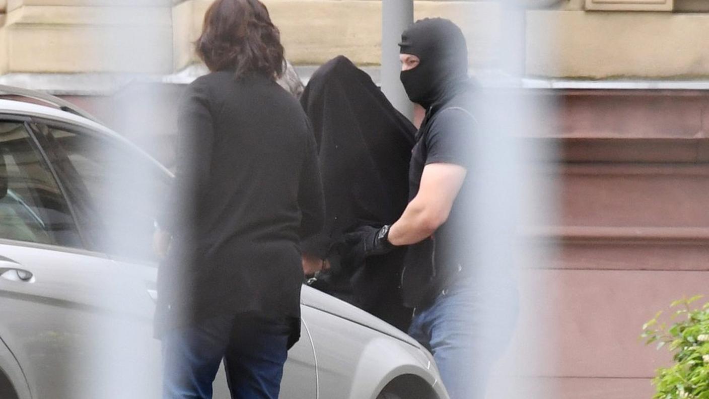 L'arresto di uno dei presunti terroristi
