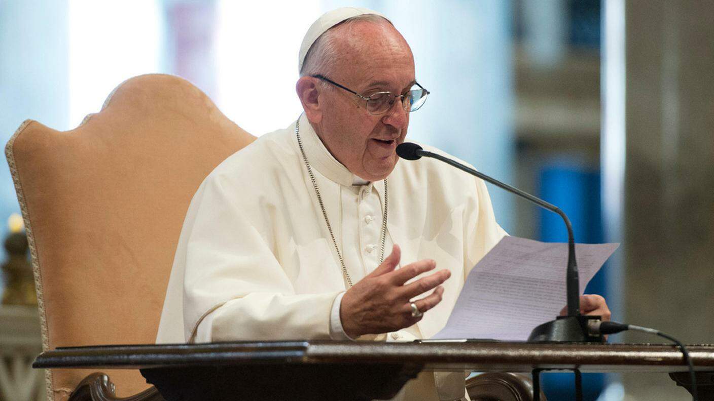 Papa Francesco non tollera più l'omertà in seno alla Chiesa