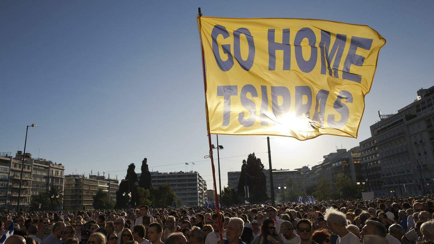 I greci tornano in piazza contro l'austerity