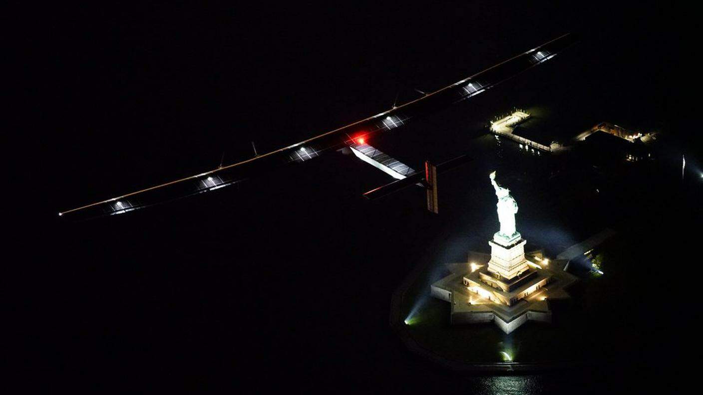 Goodbye New York! Solar Impulse riparte per l'Europa