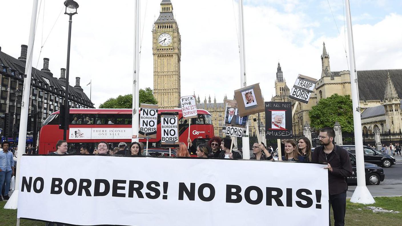 C'è chi non ha digerito il successo del fronte del "leave" capitanato dall'ex sindaco di Londra Boris Johnson