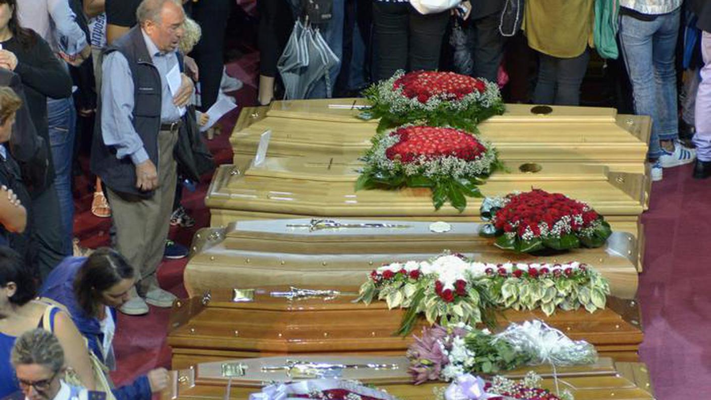 Funerali delle vittime