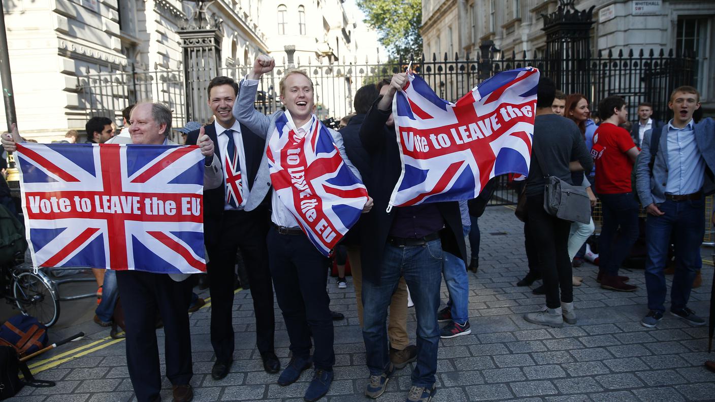 Sostenitori della Brexit festanti