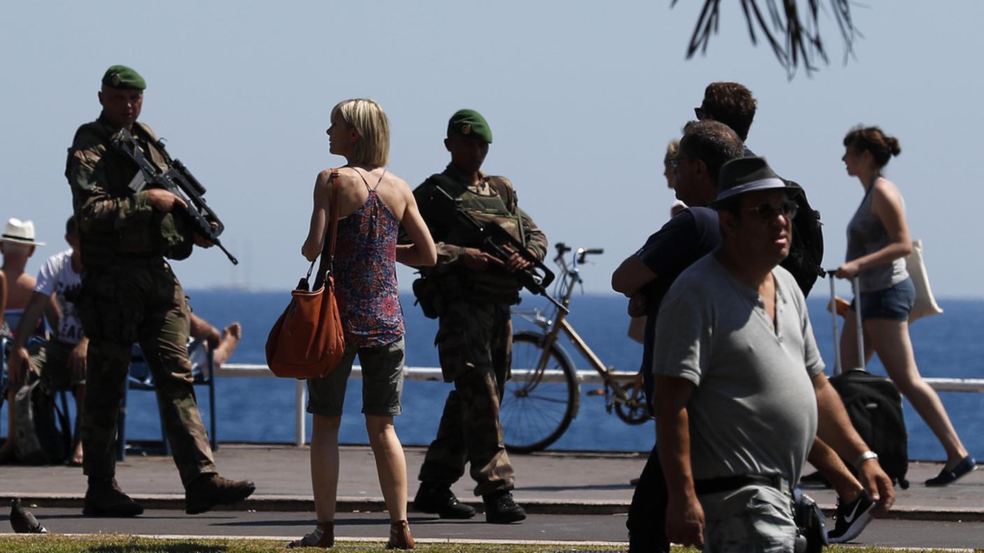 L'esercito per strada