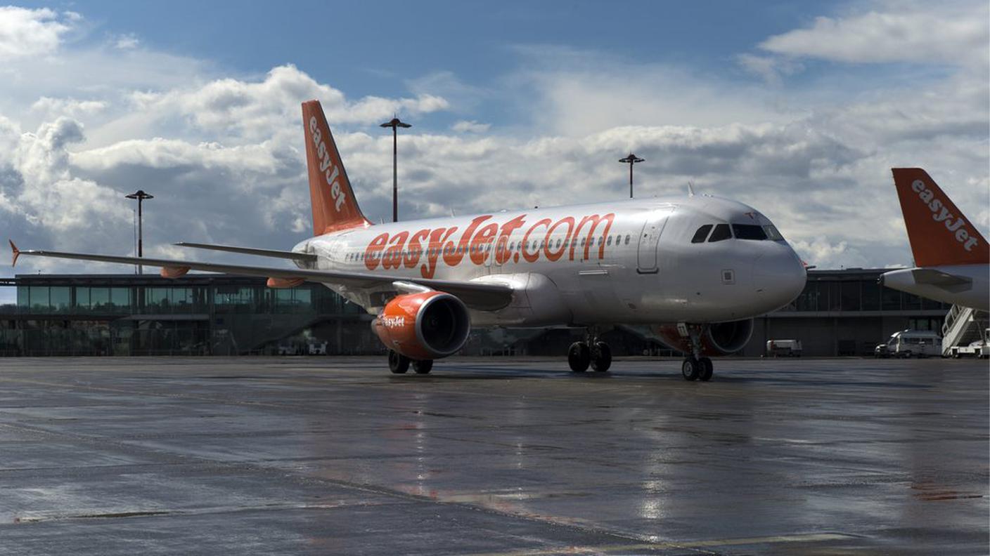 La compagnia low cost soffre il terrorismo e la Brexit