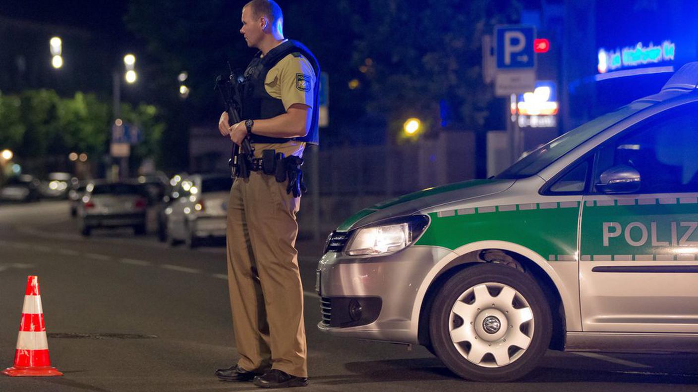 Ansbach, esplosione al concerto, morto l'attentatore